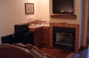 Lazy T Bed And Breakfast Fredericksburg Extérieur photo
