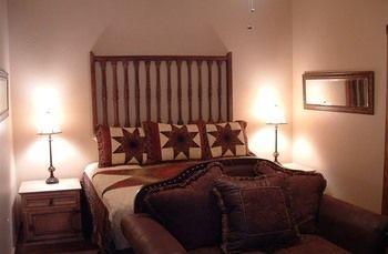 Lazy T Bed And Breakfast Fredericksburg Extérieur photo
